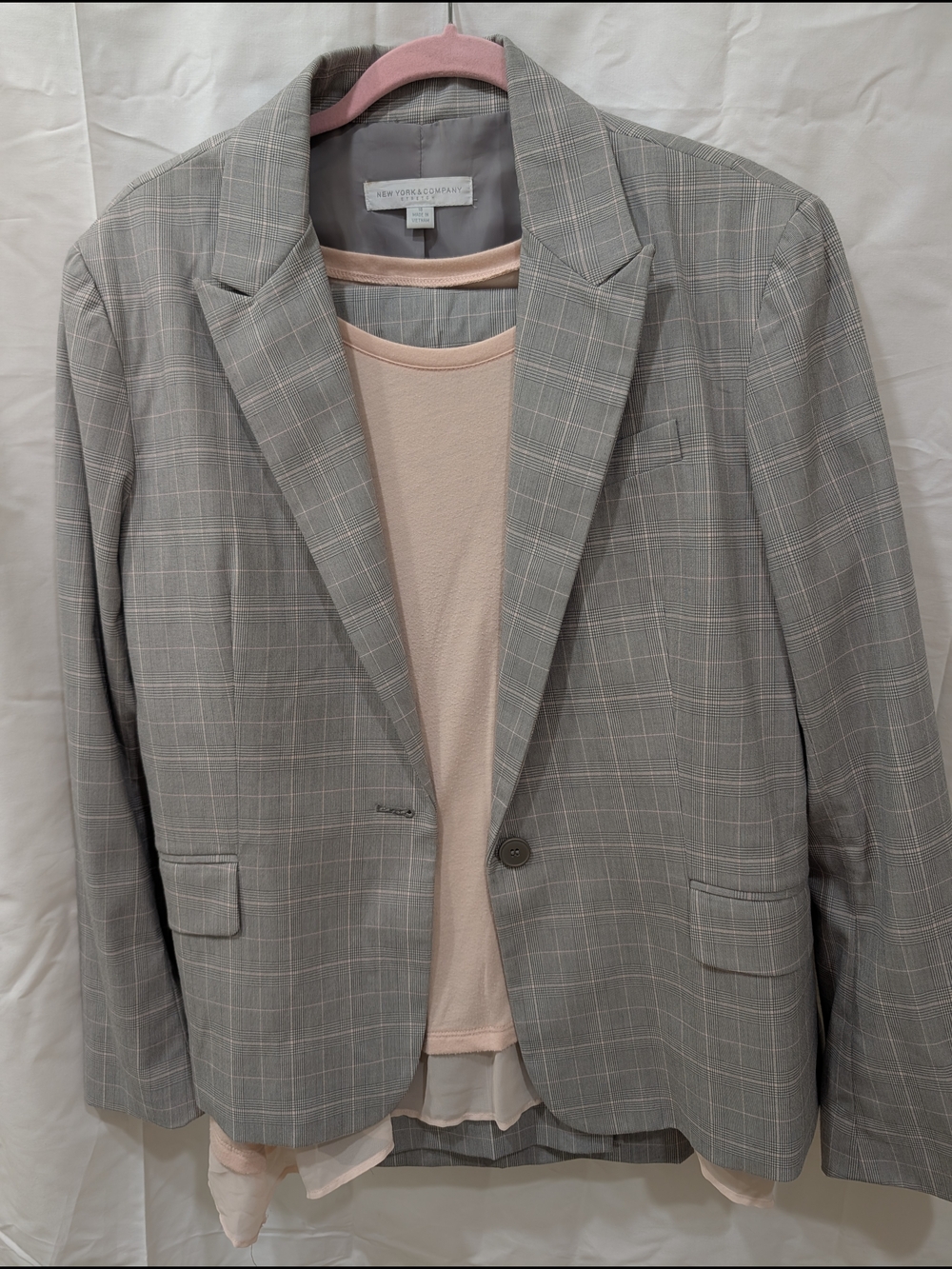 NY&Co 3-Pc Suit Set: Plaid Stretch Blazer & Pants (Size 18) + Layered Peach Top